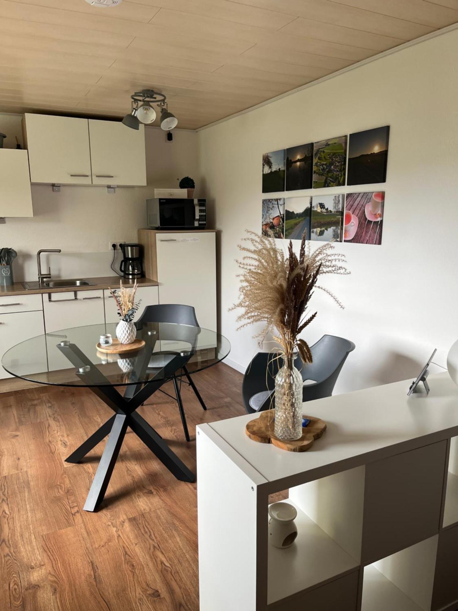 Fewo Haus Hutzelbuck In Idyllisch-Gruener Lage Naehe An 안스바흐 외부 사진